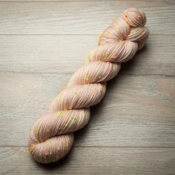 Neon Donegal DK