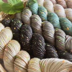 Neon Donegal DK