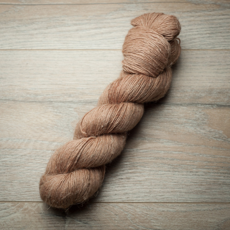 Kakkoslaatuinen - Linne Single Sepia