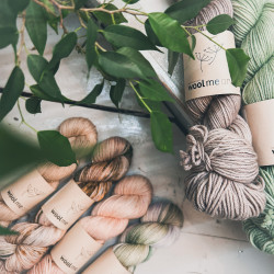 Gold Glitter Sock DK