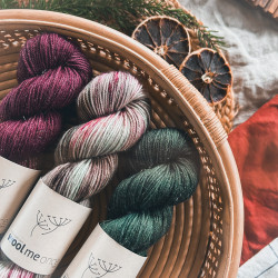 Gold Glitter Sock DK