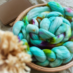 Superwash Merino - Tropical Breeze